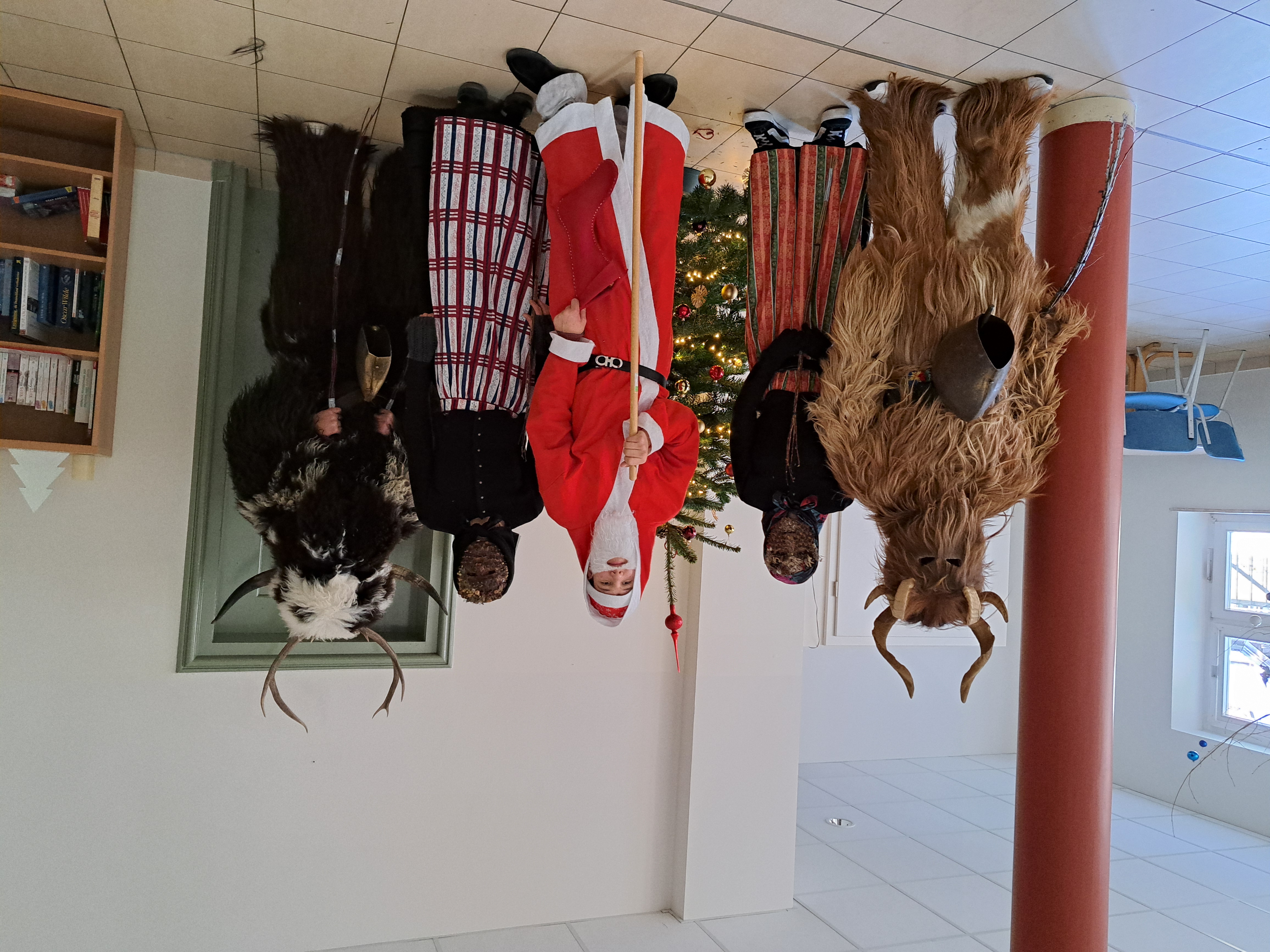 Klausen, Bärbele und Nikolaus alt