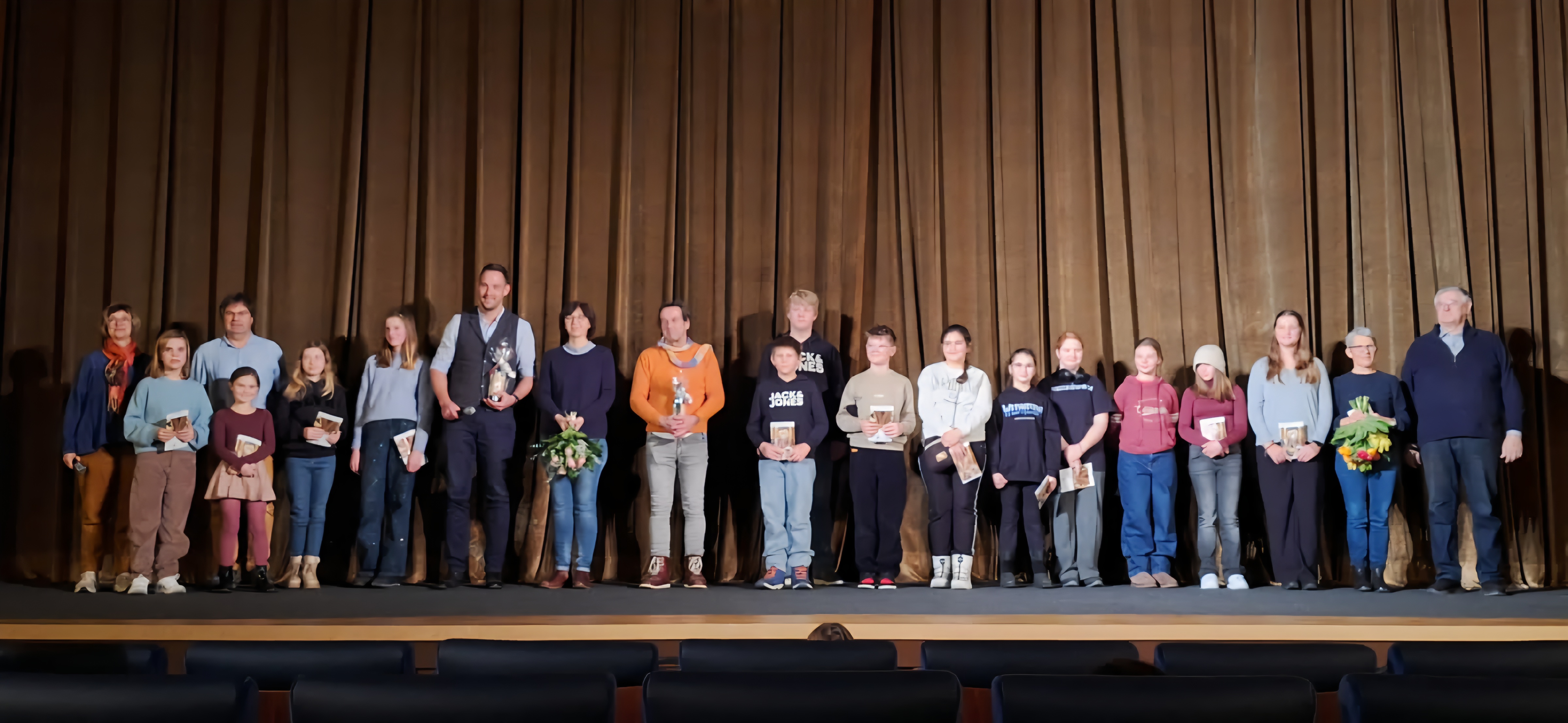 Film AG Kinopremiere Aktionsbild